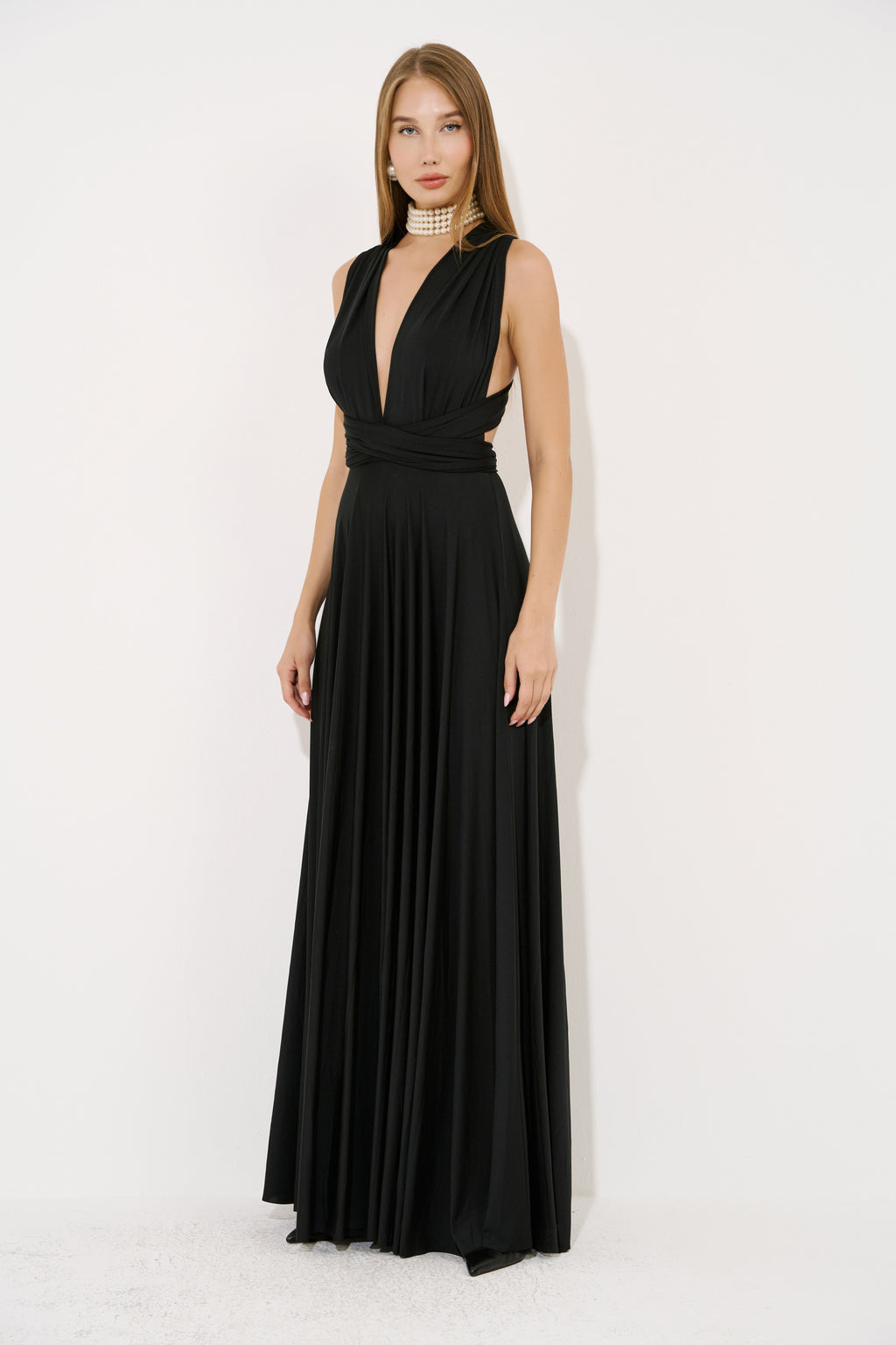 V Neck Sleeveless Pleated Long Dress