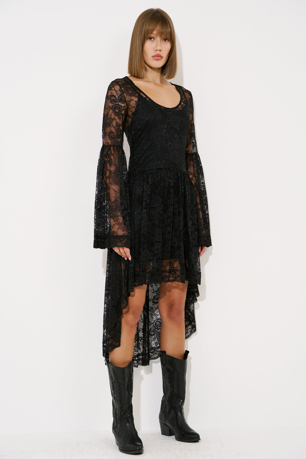 Asymmetric-Skirt Lace Dress with Detachable Lining