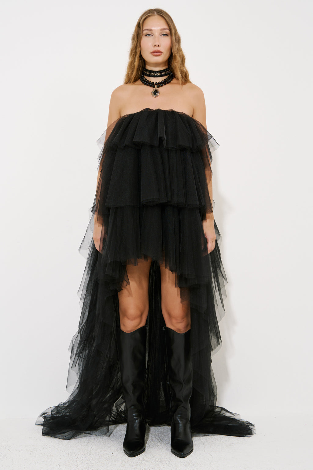 Staplez Volanlı Mini Elbise - Black duruş