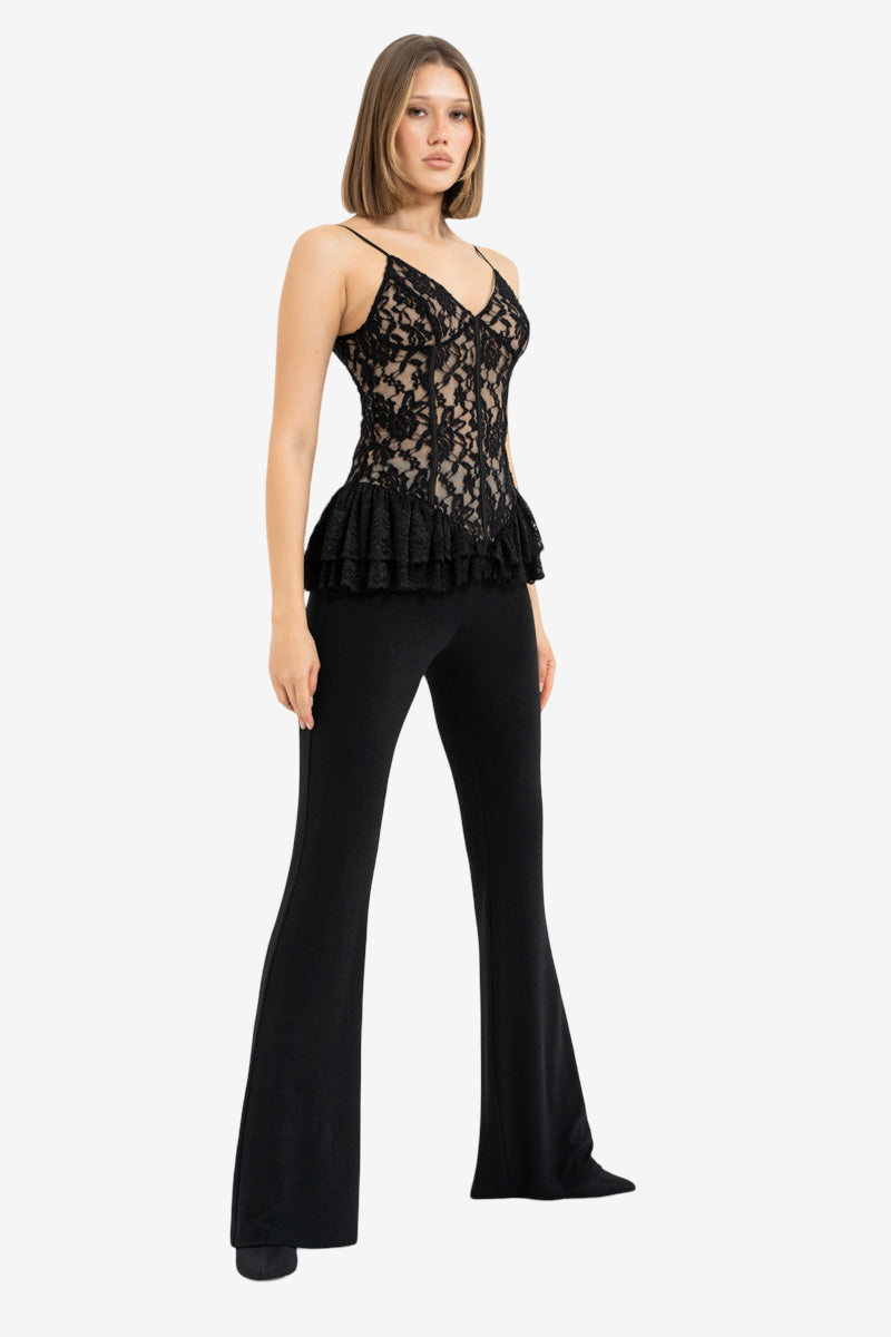 Ruffle-Trim Lace Cami with Contrast Lining