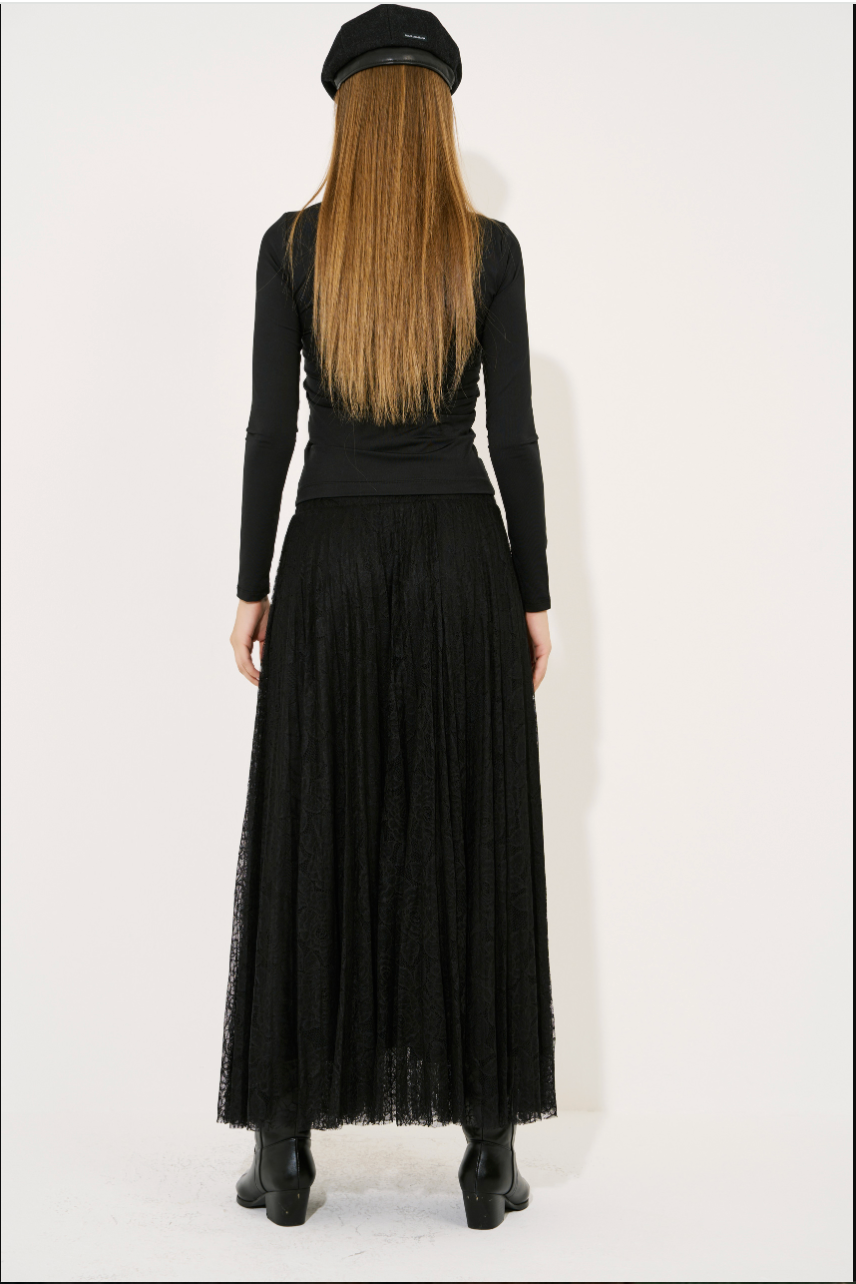 Pleated Lace Skirt with Elasticated Waist